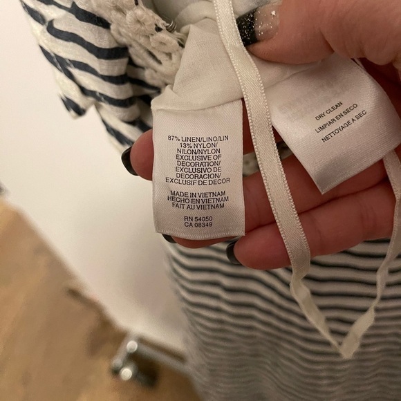 Striped dress - Picture 8 of 11